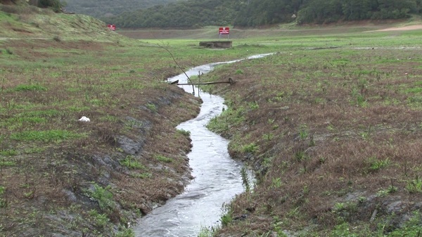 Foto - İSKİ boruyu patlattı! O baraja günlerdir lağım suyu karışıyor