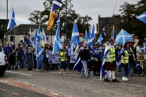 Foto - İskoçlar bağımsızlık için sokaklarda