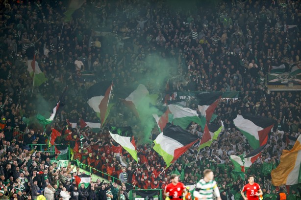 Foto - İskoçya'da sürpriz gelişme! Celtic ateşle oynuyor... Bir sonraki maç merakla bekleniyor...