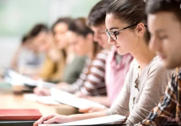 Foto - İŞKUR’dan gençlere hem okuma hem de kazanç sağlama fırsatı! 7 milyar TL'lik ödeme gençlerin cebine girmeye başladı.