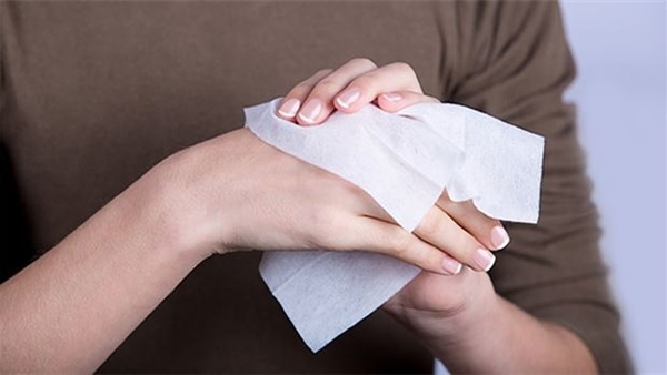 Islak mendilden çıkanlar hayrete düşürdü!