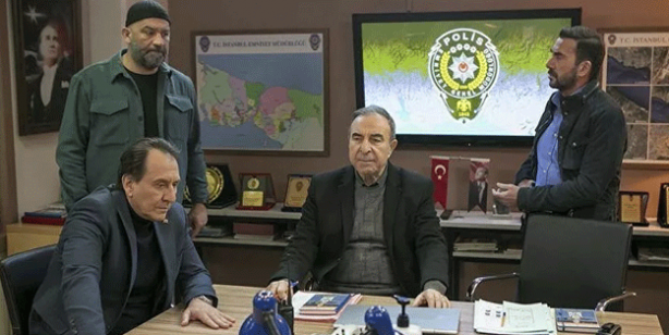 İslam düşmanlığı yapan Arka Sokaklar dizisini teker teker terk ediyorlar