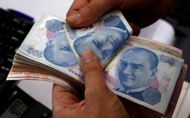 Foto - İslam Memiş çılgına döndü! "300 bin TL’si olan niye ev araba alsın" diyerek Türkiye'deki skandalı duyurdu