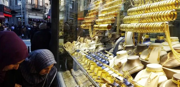 Foto - İslam Memiş 'Çok az kaldı' diyerek altın fiyatlarını etkileyecek tarihi açıkladı