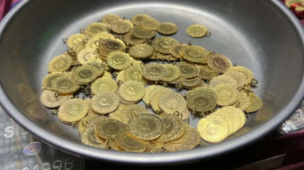 Foto - İslam Memiş'ten altın bombası: 2024 yılında...