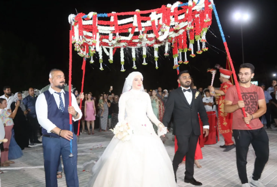 Foto - İslam onları birbirine bağladı! Burdurlu Meryem Hindistan'a gelin gitti