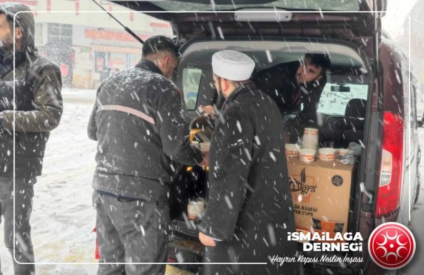 Foto - İslami cemaatler deprem bölgesinde!