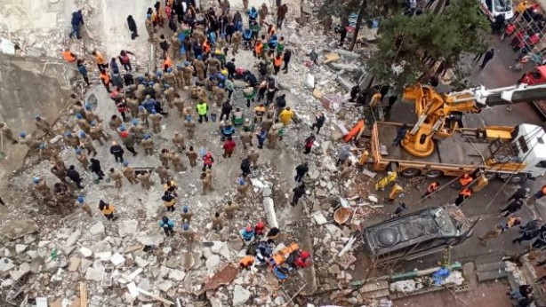 Foto - İslami cemaatler deprem bölgesinde!