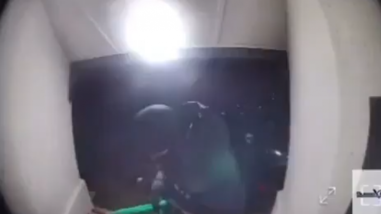 Foto - İslam’ın hızla yayıldığı Avrupa ülkesinde cami kundaklandı!