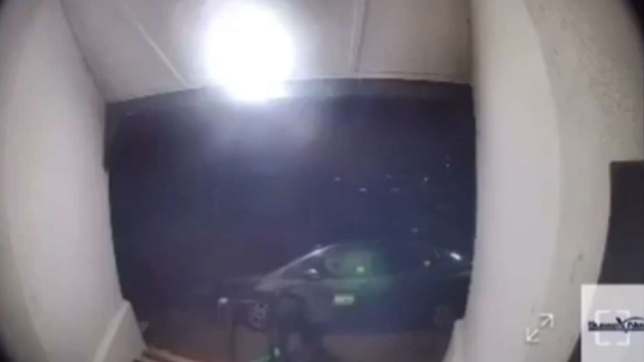 Foto - İslam’ın hızla yayıldığı Avrupa ülkesinde cami kundaklandı!