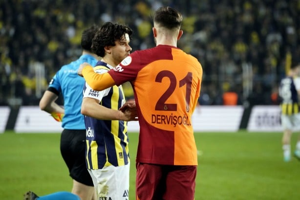 İsmail bunu yapmayacaktı! Kriz çıktı, İrfan Can Kahveci yetmedi şimdi de Crespo