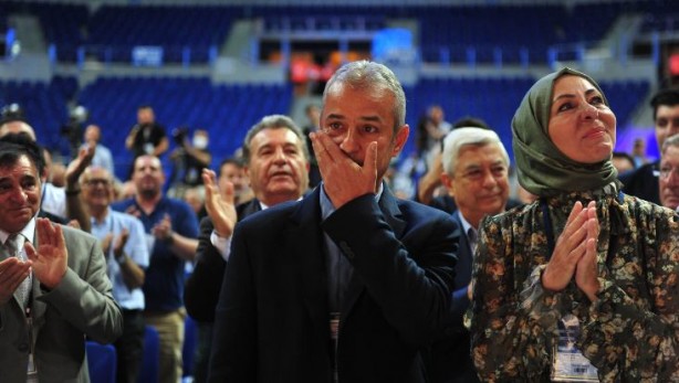 Foto - İsmail Kartal hac sonrası imza atacak