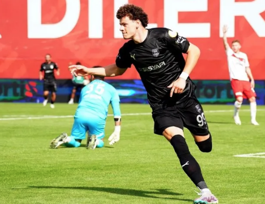 İsmail Kartal yerli golcü olarak istemişti: Beklenmedik gelişme Türkiye'ye duyuruldu: Süper Ligi sallayan keşif: Bu kadarı hakikaten beklenmiyordu…