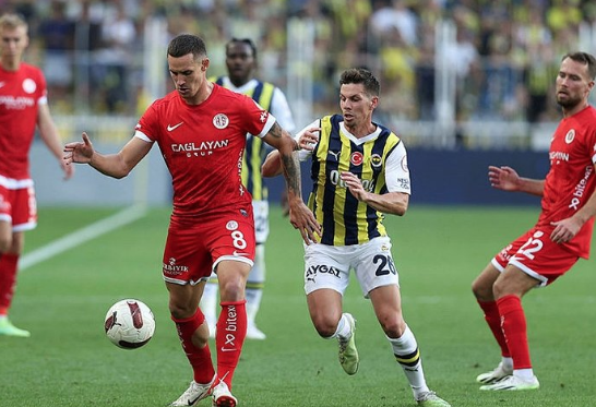 Foto - İsmail Kartal'dan 6 numaraya çözüm! İsmail Yüksek olmadığında...