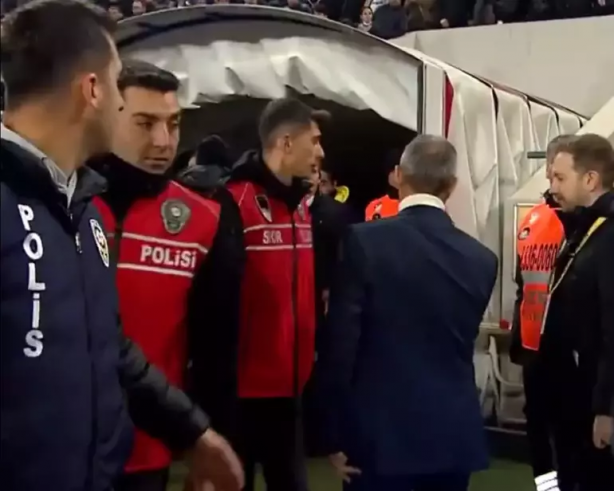 Foto - İsmail Kartal’dan beklenmedik hareket! Herkes şaşkına döndü! O anlar kamerada