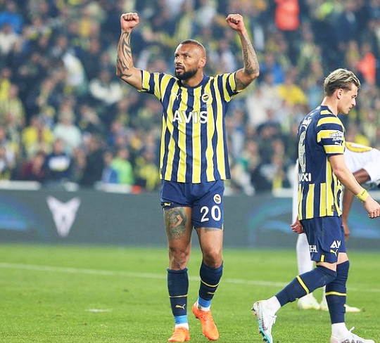 Foto - İsmail Kartal'dan büyük temizlik: Milyonlarca dolar kayıp yaşanabilir: Kimse neler olduğunu anlayamadı! 