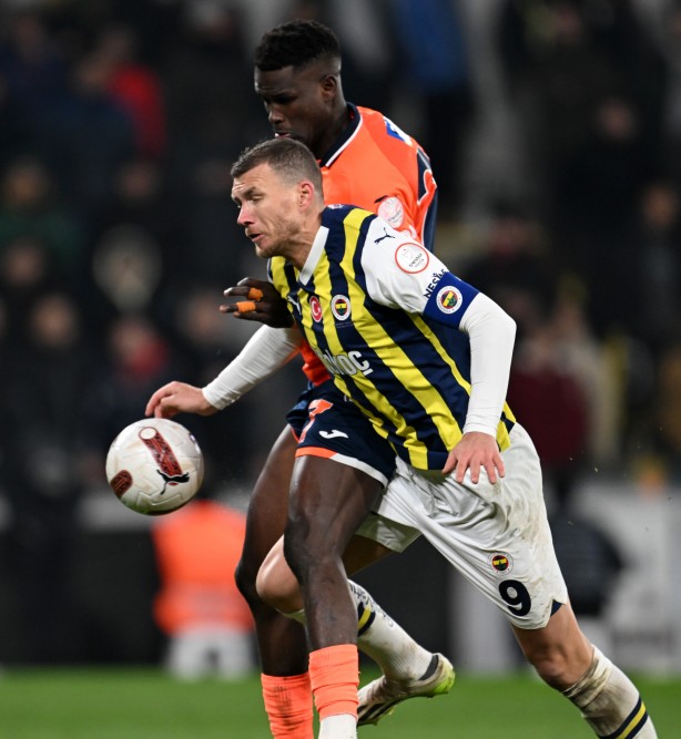 Foto - İsmail Kartal’dan kritik uyarı geldi: İşte İsmail Kartal’ın gönderdiği iki yıldız isim… 