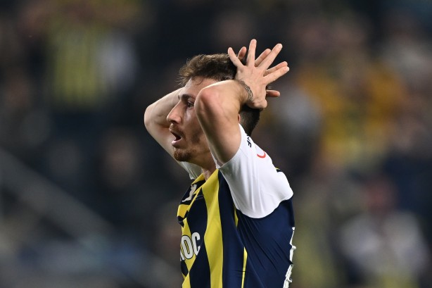 Foto - İsmail Kartal’dan tüm Fenerbahçelileri sevince boğacak karar! "Helal olsun" dedirten müjdeyi nihayet verdi!