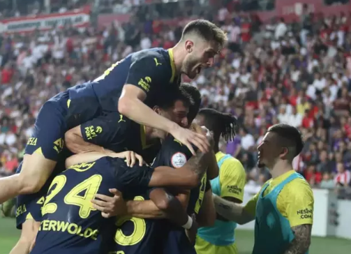 Foto - İsmail Kartal'ın başına belaydı, sonunda kurtuldu! Süper Lig takımı bedavaya aldı