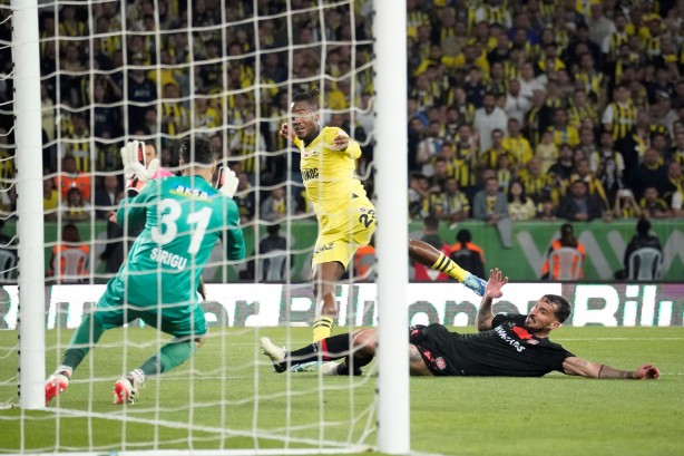 Foto - İsmail Kartal'ın inadı Fenerbahçe'yi yaktı! İstenmeyen adam oldu: Herkesi şaşırttı…