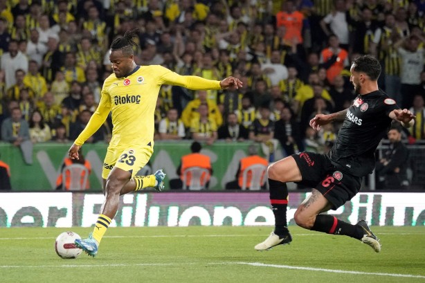 Foto - İsmail Kartal'ın inadı Fenerbahçe'yi yaktı! İstenmeyen adam oldu: Herkesi şaşırttı…