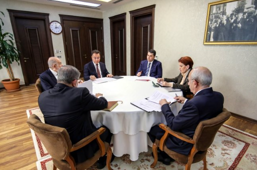 Foto - İsmail Saymaz CHP’ye saydırdı! Hatay'ı ve Eskişehir’i kaybedecekler