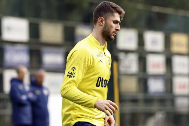 İsmail Yüksek müjdesini verdiler: Kadıköy’de görücüye çıktı! Herkes şaşkın: Tam bir dev takıma mı gidecek?