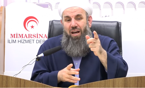 Foto - İsmailağa liderinin cenazesine katılan Ali Haydar Küpelioğlu Hoca, gördüğü manzara karşısında şok oldu: Bunu beklemiyorduk, şaştık kaldık