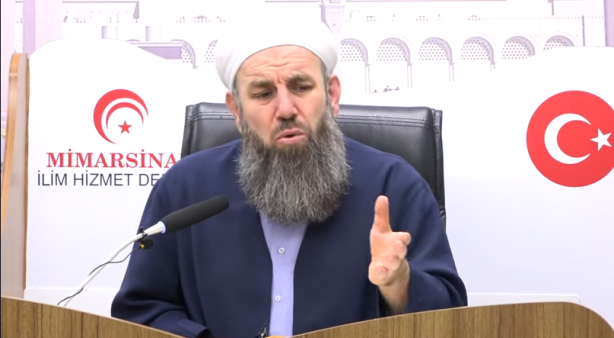 İsmailağa liderinin cenazesine katılan Ali Haydar Küpelioğlu Hoca, gördüğü manzara karşısında şok oldu: Bunu beklemiyorduk, şaştık kaldık