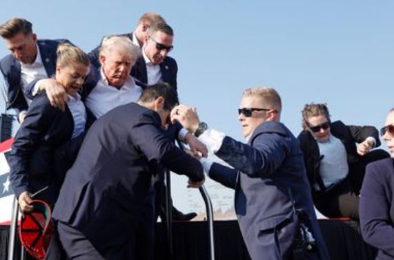 Foto - İsmini vermek istemeyen yetkililer konuştu! Trump'a suikaste resmen yol verilmiş