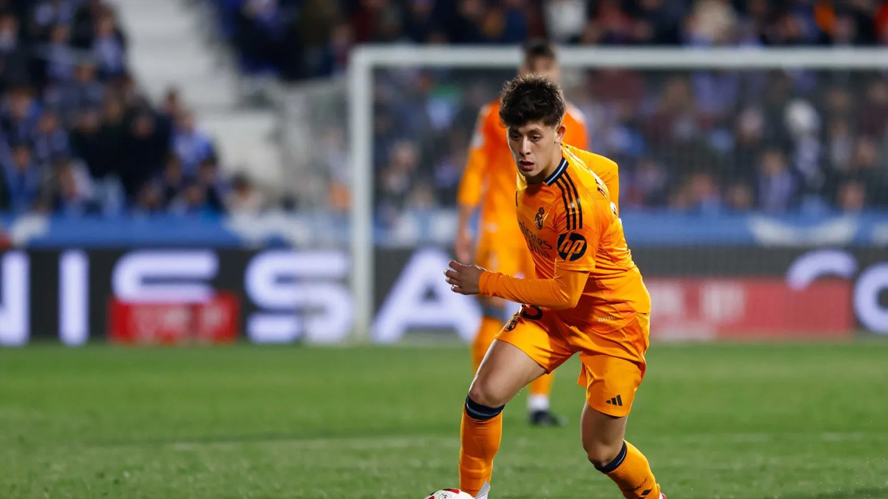 Foto - İspanya basınından Ancelotti’ye büyük suçlama! ‘Arda Güler'i kürek mahkumuna çevirdin'