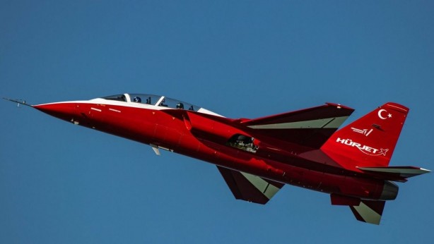 Foto - İspanya satın almak için kapımızda yatarken Hürjet'in bir anda Arap ülkesine doğru havalanmasına karar verildi