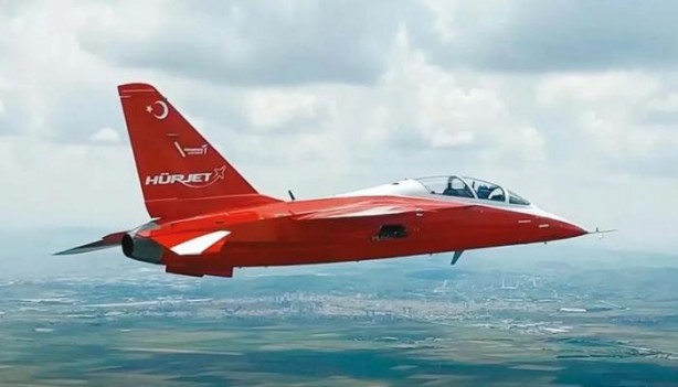 Foto - İspanya satın almak için kapımızda yatarken Hürjet'in bir anda Arap ülkesine doğru havalanmasına karar verildi