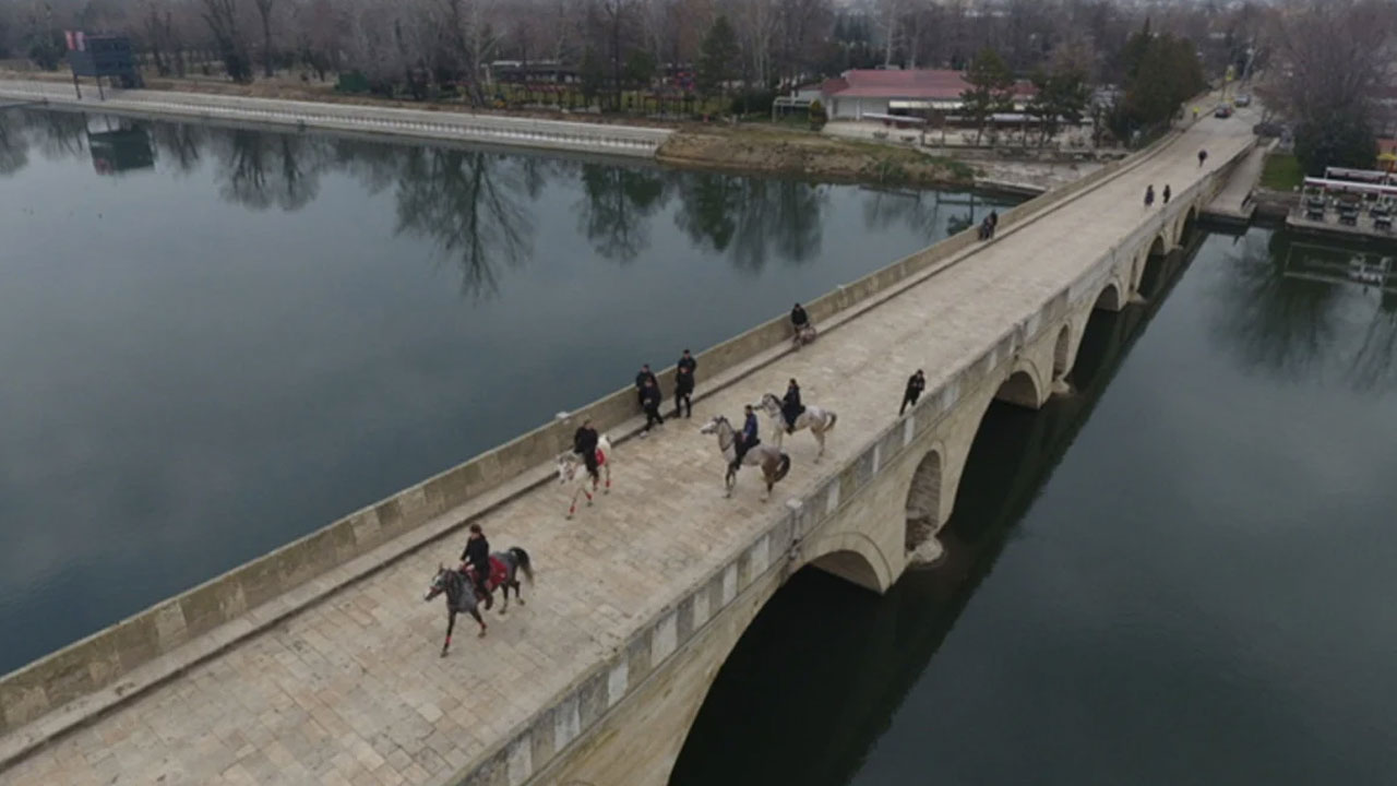 Foto - İspanya’dan at sırtında Hacca geldiler