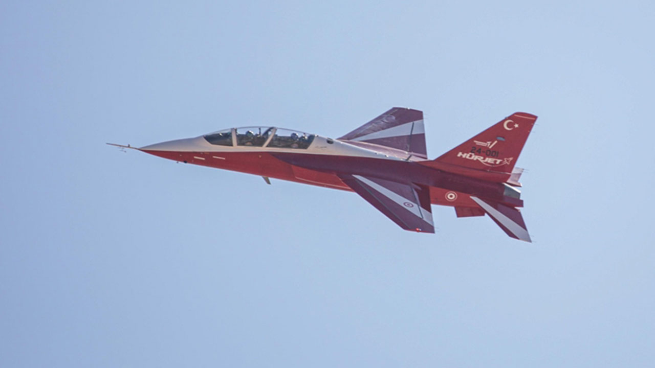 Foto - İspanya'dan 'facia' yorumu yapılan Türk Hürjet'le ilgili olay karar! Uçağın altını '231-01' kodlarıyla boyamışlar