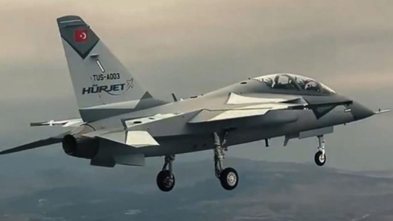 Foto - İspanya'dan 'facia' yorumu yapılan Türk Hürjet'le ilgili olay karar! Uçağın altını '231-01' kodlarıyla boyamışlar