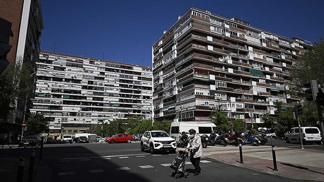 Foto - İspanya'nın zammı Türkiye'yi tamamen etkileyebilir! On binlerce konutu almaya gelmeleri an meselesi