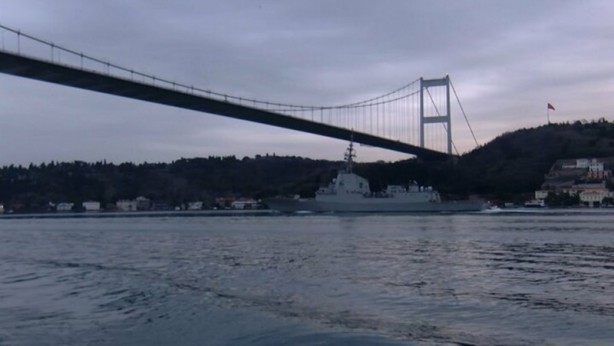 Foto - İspanya'ya ait ikinci savaş gemisi Boğaz'dan geçip Karadeniz'e açıldı