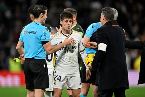 Foto - İspanyol basını Arda Güler'i öve öve bitiremedi