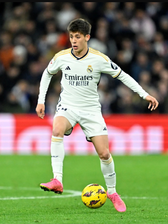 Foto - İspanyol basını Arda Güler'i öve öve bitiremedi