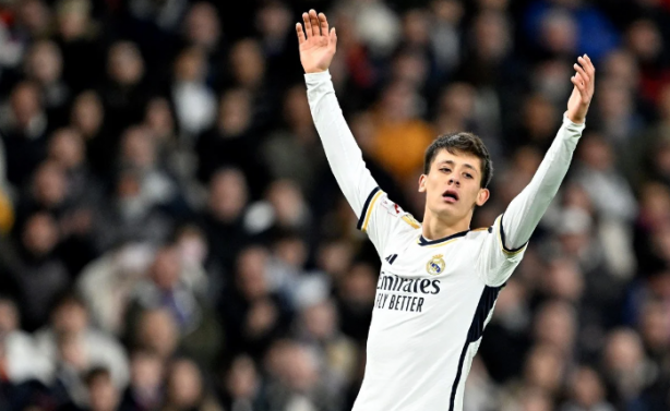 Foto - İspanyol basını Arda Güler'i öve öve bitiremedi