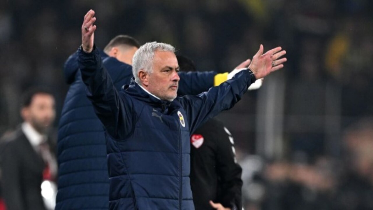 Foto - İspanyol basını Mou’yu eleştirdi! "Türkiye'deki itibarı giderek zedeleniyor