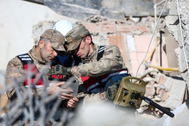 Foto - İspanyol ismin İstanbul depremine ilişkin verdiği örnek korkuttu