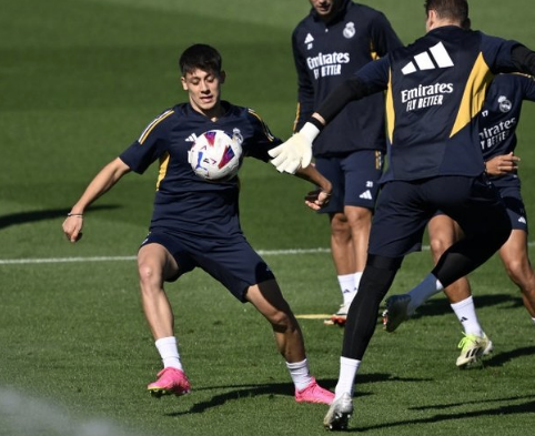 İspanyollar çıldırdı! Türk yıldızı için geri sayım başladı: Ülkede yer yerinden oynayacak...