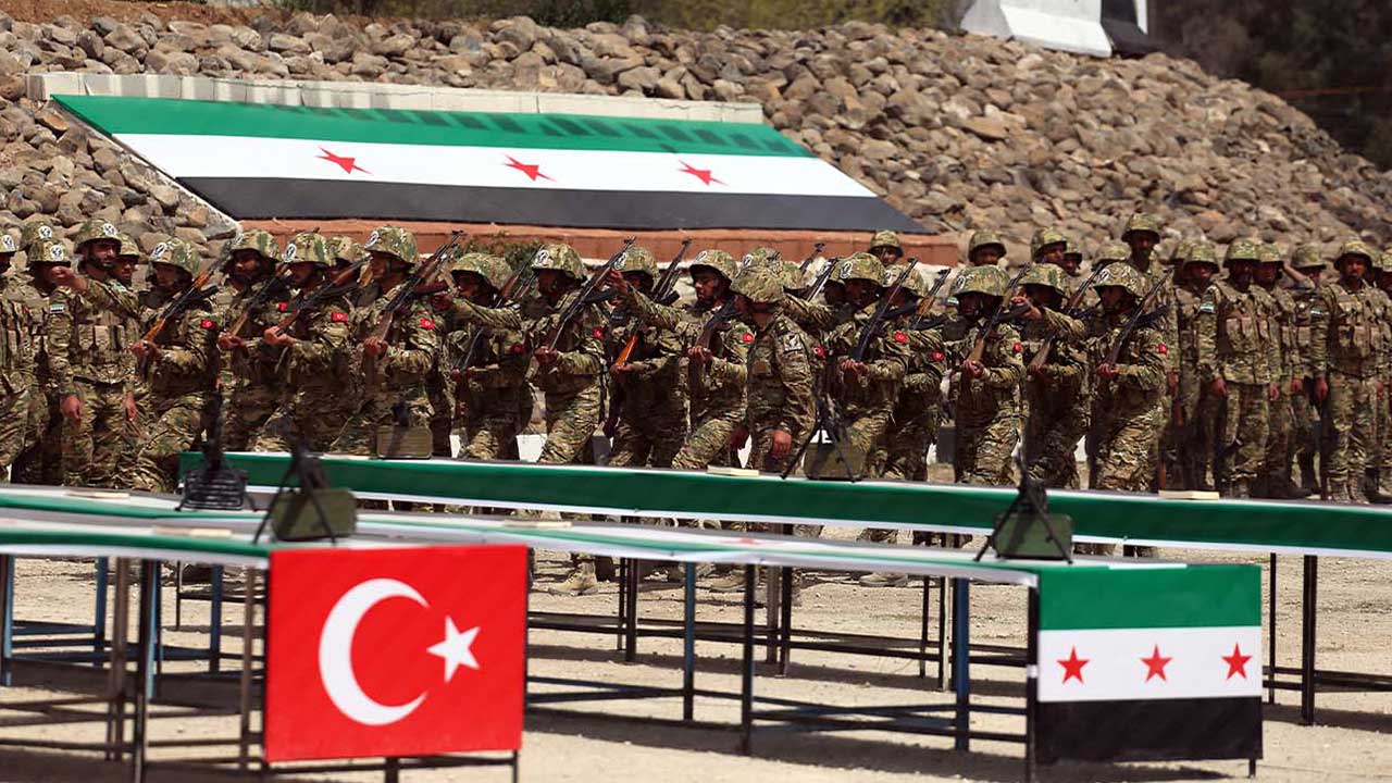 Foto - İspanyollar duyurdu: İran kaybetti, BAE zayıfladı! Koltuk artık Türkiye'nin