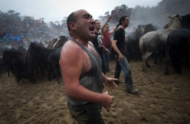 Foto - İspanyolların at yelesi sevdası
