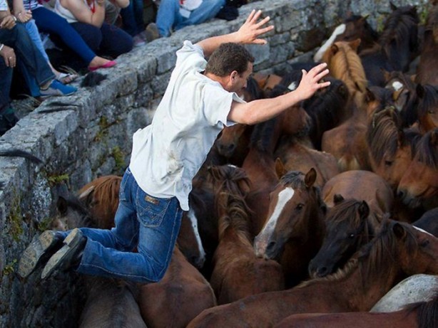Foto - İspanyolların at yelesi sevdası
