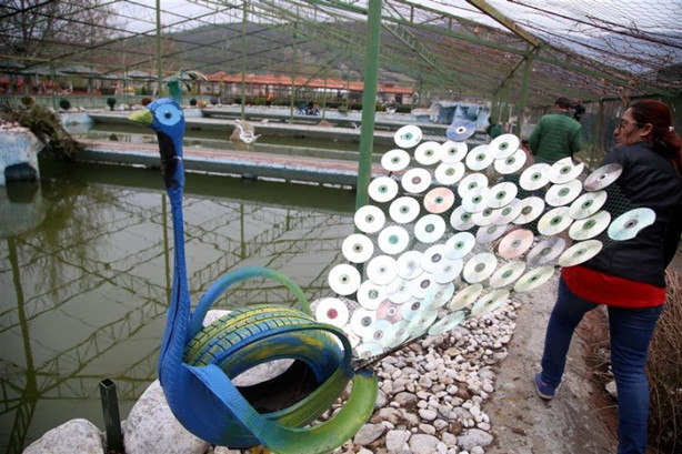 Foto - Isparta'da atıklar sanat eserine dönüşüyor