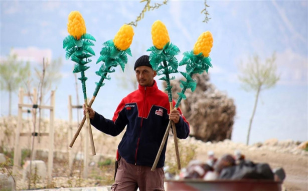 Foto - Isparta'da atıklar sanat eserine dönüşüyor