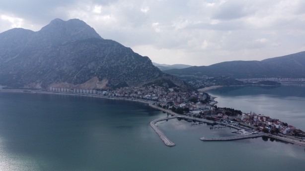 Foto - Isparta’daki Eğirdir Gölü'nden korkutan haber